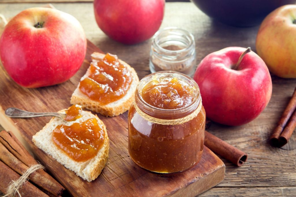 A True Autumn Treat - A Slow Cooker Apple Butter Recipe