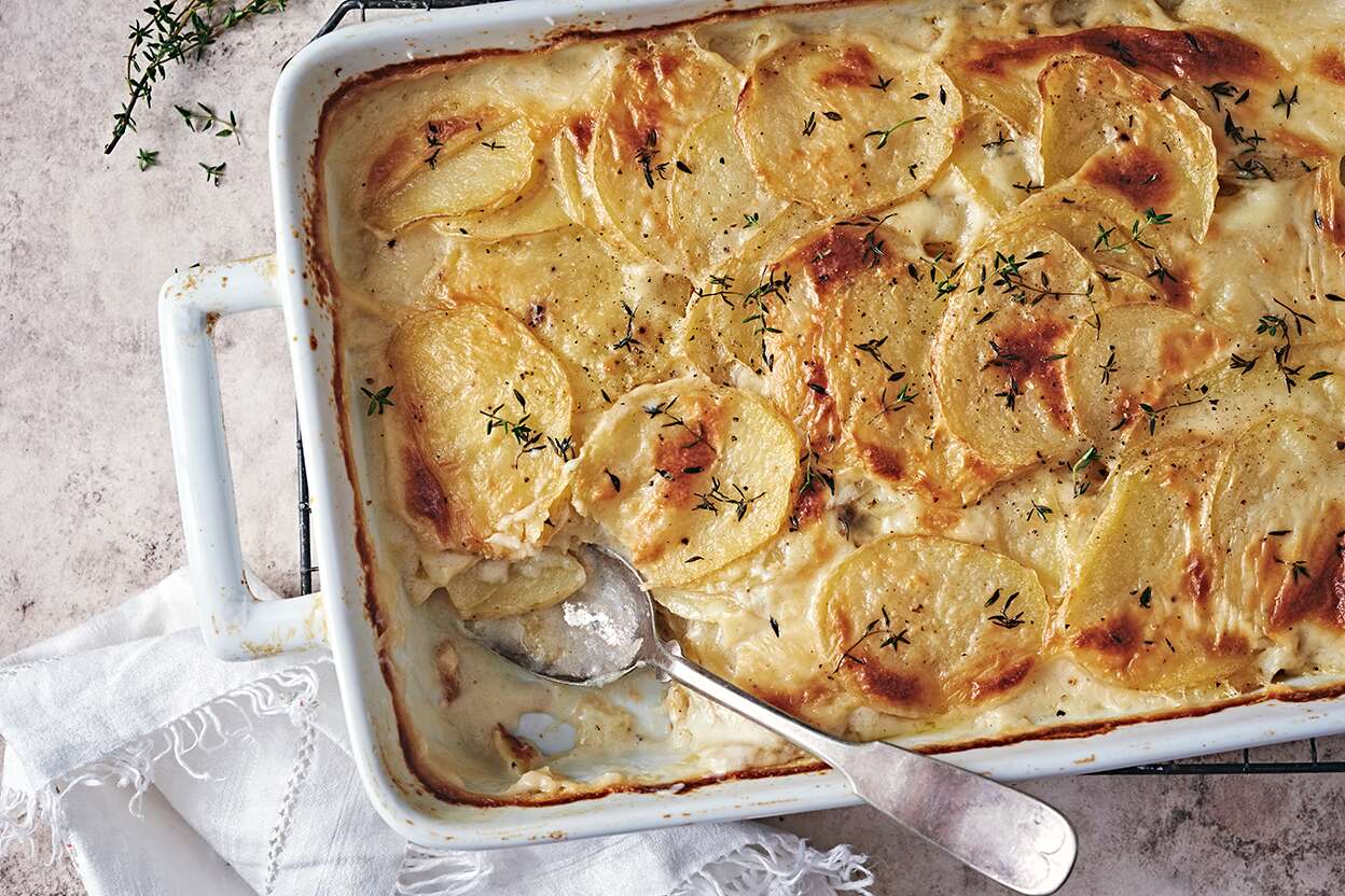 The Best Scalloped Potatoes That Are So Easy to Make and Delicious
