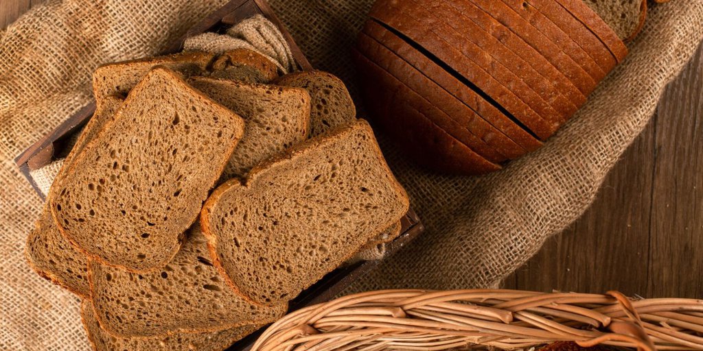 Here’s How Experts Really Feel About Whole Wheat Bread